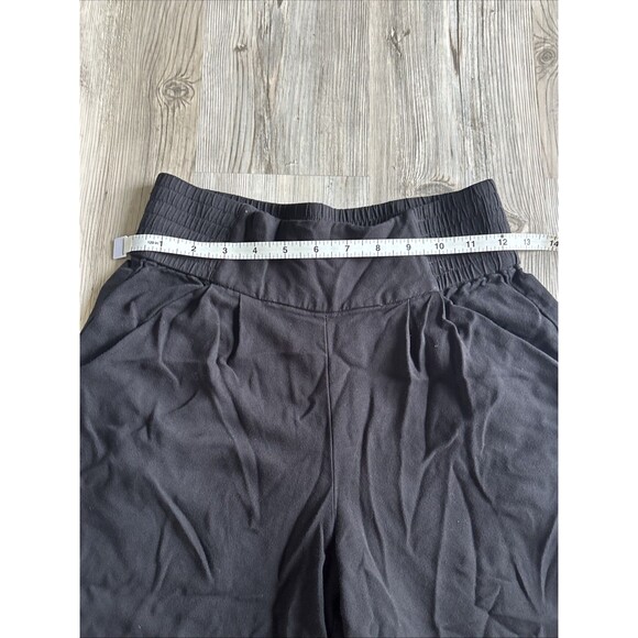 Talula Pull On Elastic Waist Wide Leg Black Cropped Rayon Pants Pockets Size XXS - Picture 5 of 10